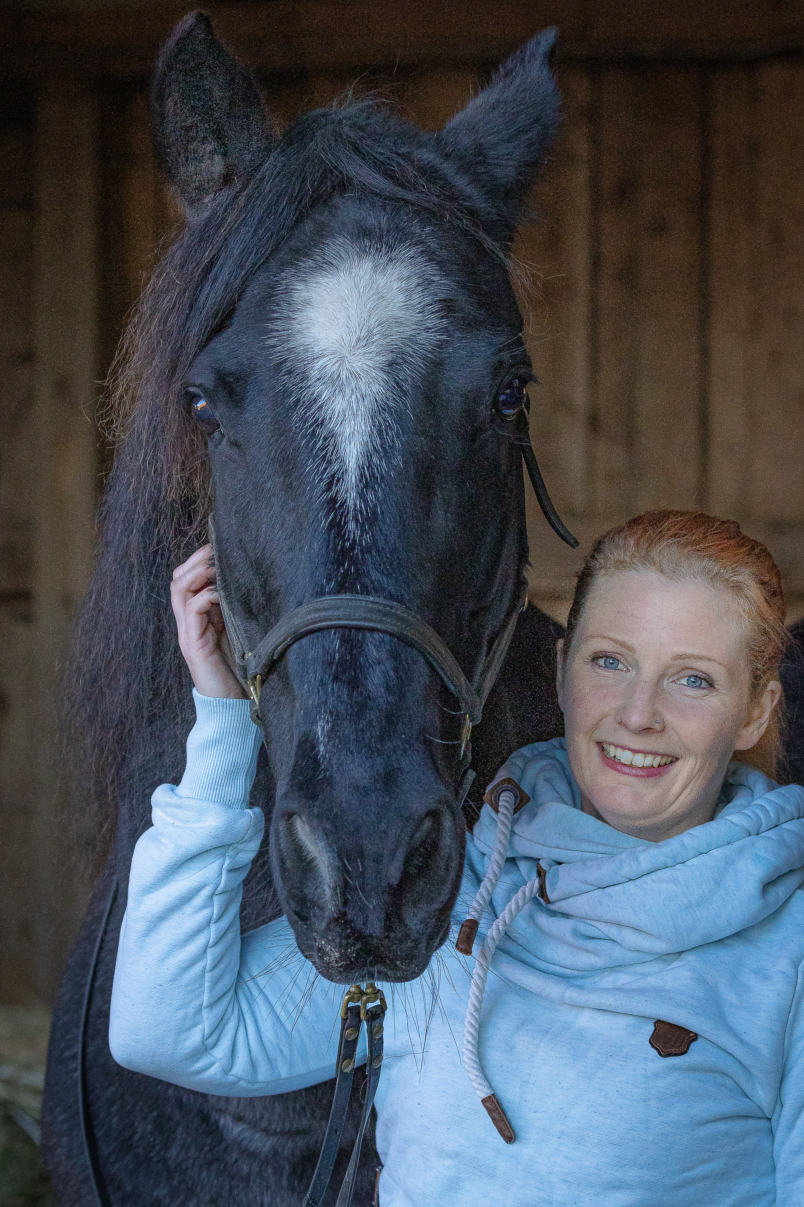 Foto Antje Wirtz mit Pferd